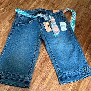 Rewind, cargo shorts size 3 juniors got a cute new with tags